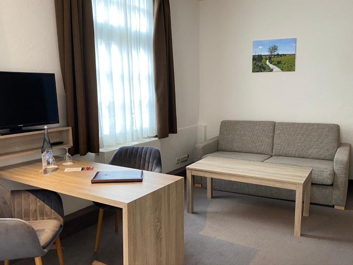Horchem Hotel-Restaurant-Cafe-Bar Μονσάου Εξωτερικό φωτογραφία