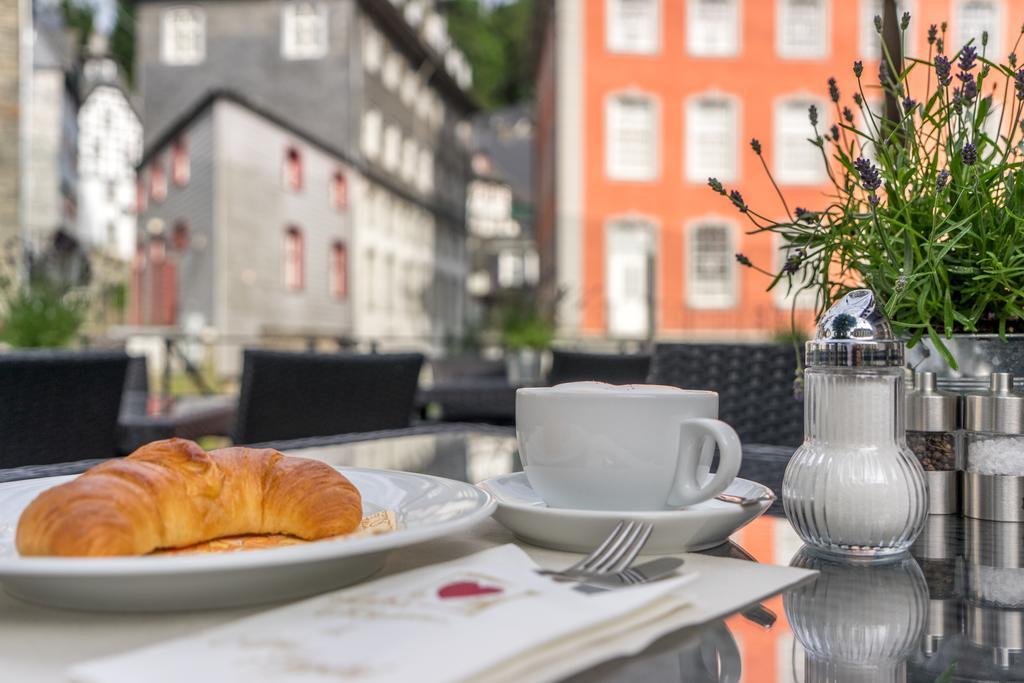 Horchem Hotel-Restaurant-Cafe-Bar Μονσάου Εξωτερικό φωτογραφία